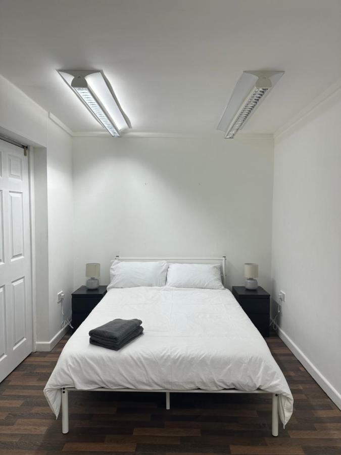 맨체스터 Bright, Warm & Cozy House In Harpurhey 아파트 외부 사진