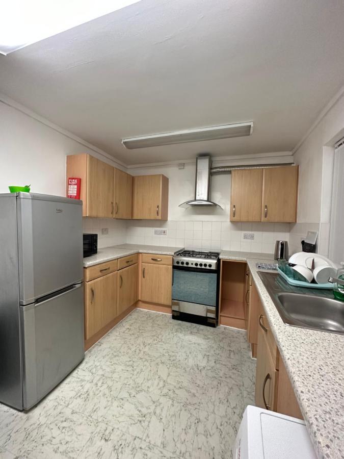 맨체스터 Bright, Warm & Cozy House In Harpurhey 아파트 외부 사진